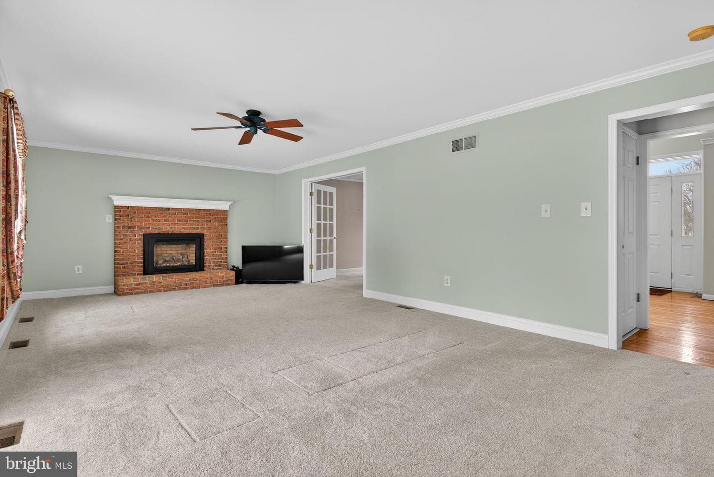 1240 Hambiltonian Way photo 17