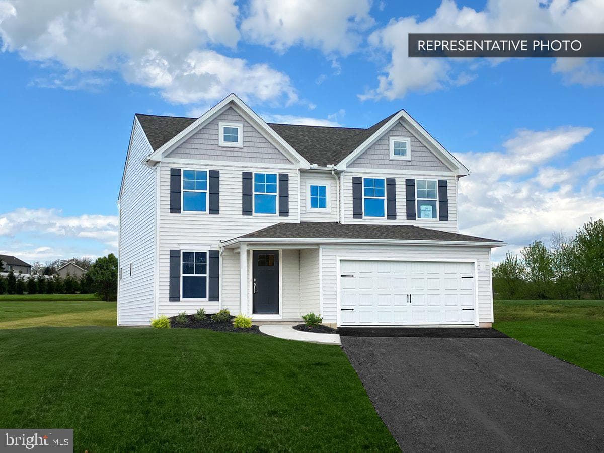 Emily Ln, Glen Rock
