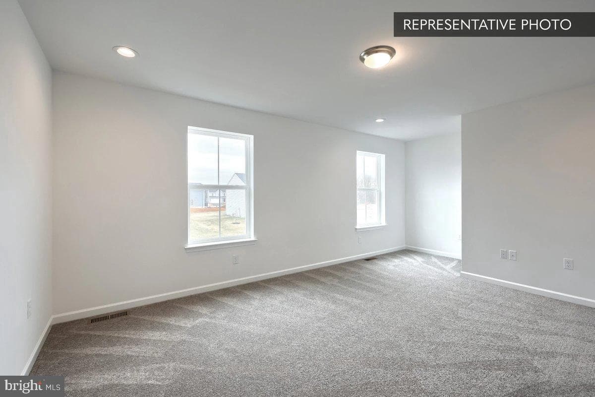 Pin Oak Dr photo 26
