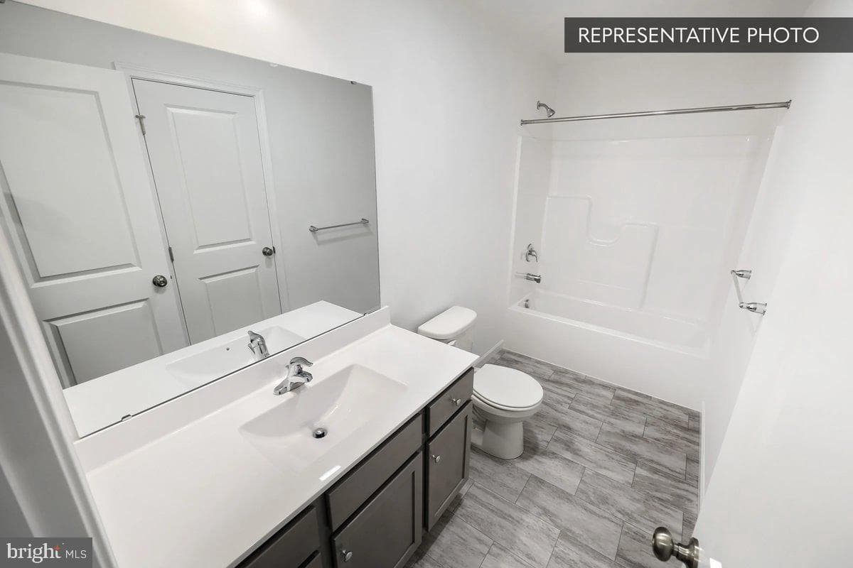 Pin Oak Dr photo 32