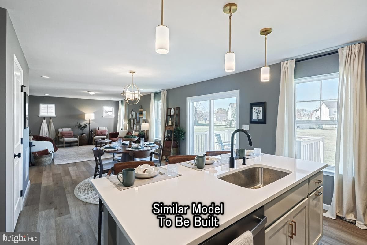Pin Oak Dr photo 15
