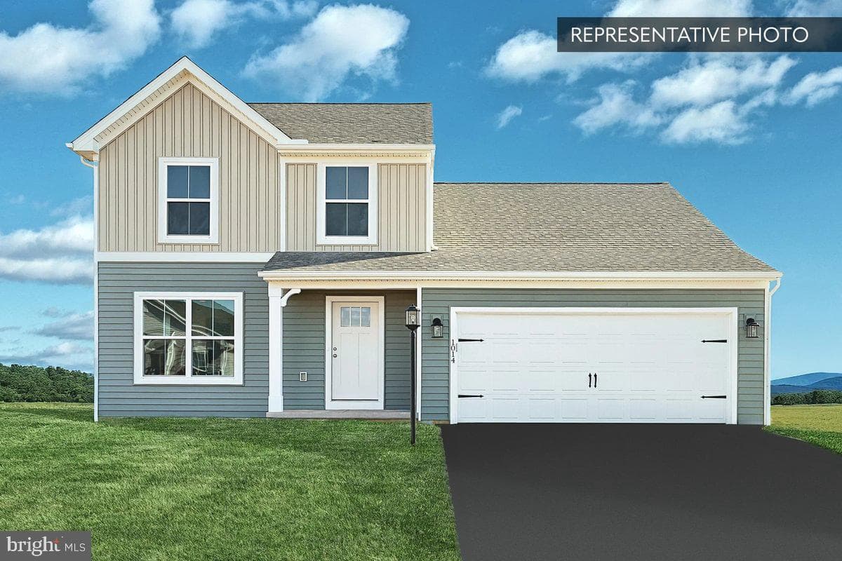 Emily Ln, Glen Rock