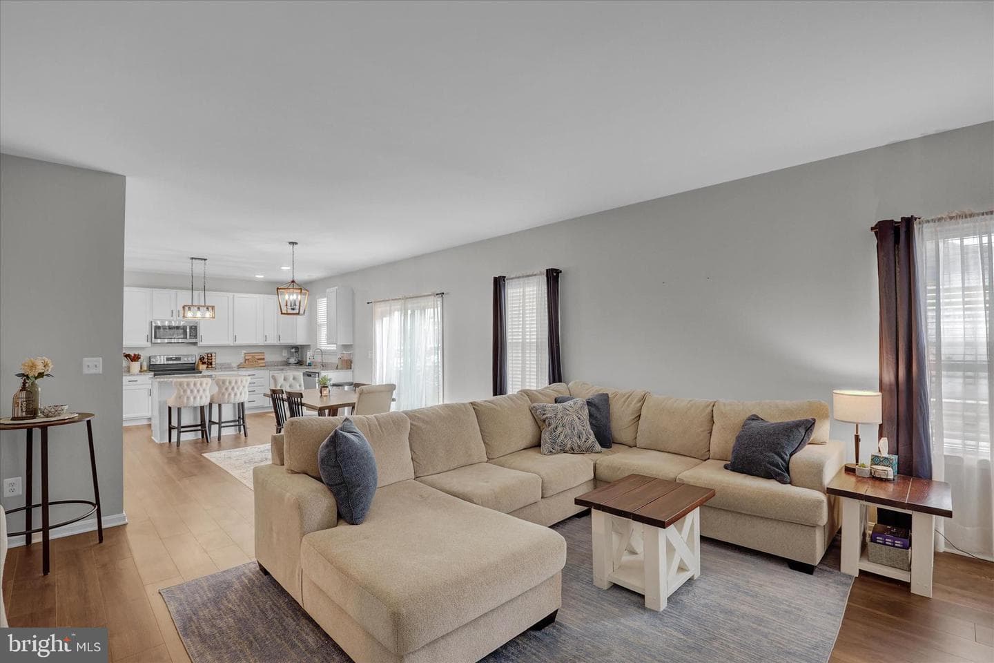 90 Thoroughbred Drive photo 11