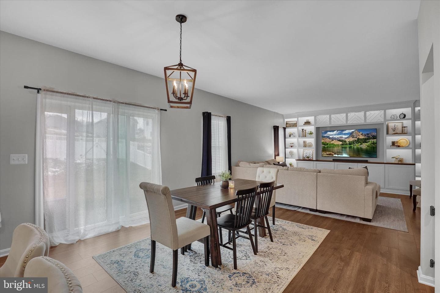 90 Thoroughbred Drive photo 13