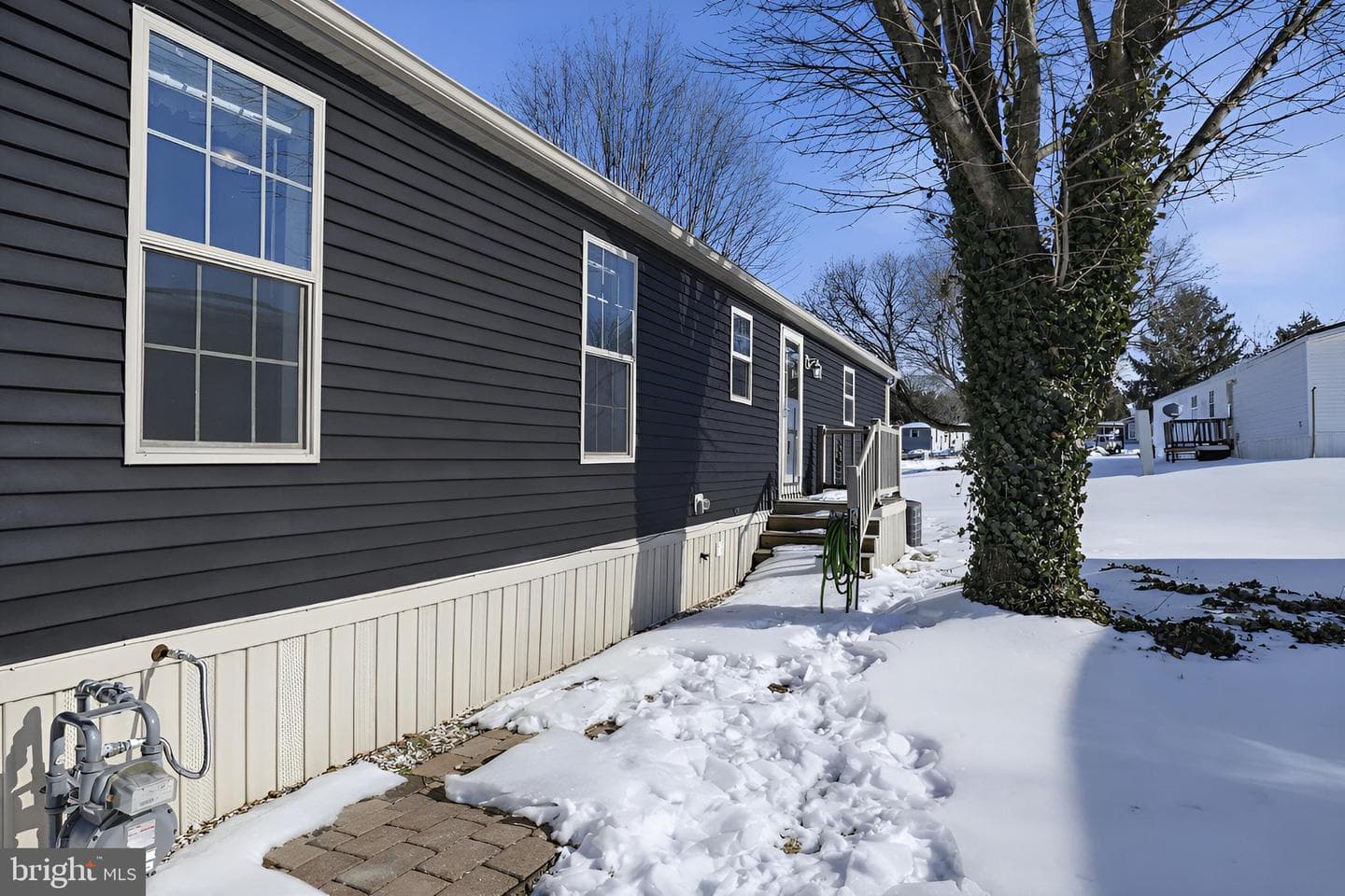 301 Robin Drive photo 30