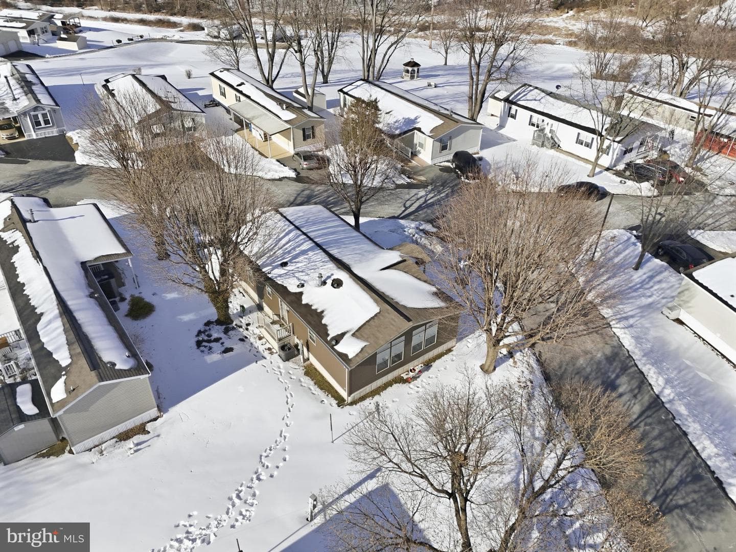 301 Robin Drive photo 36