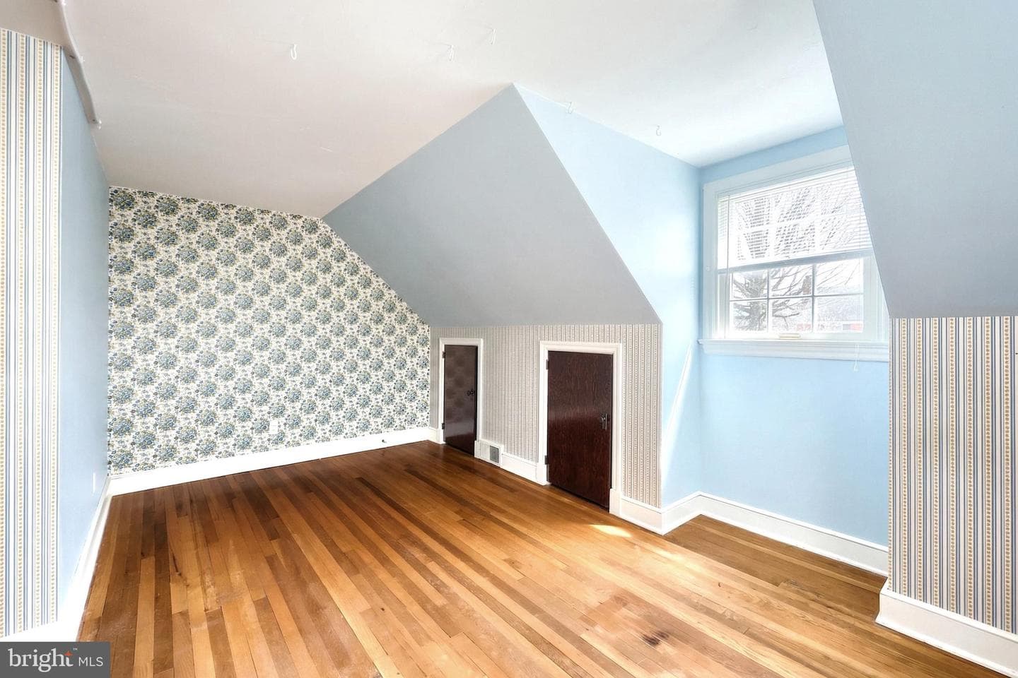 501 Hartman Avenue photo 39