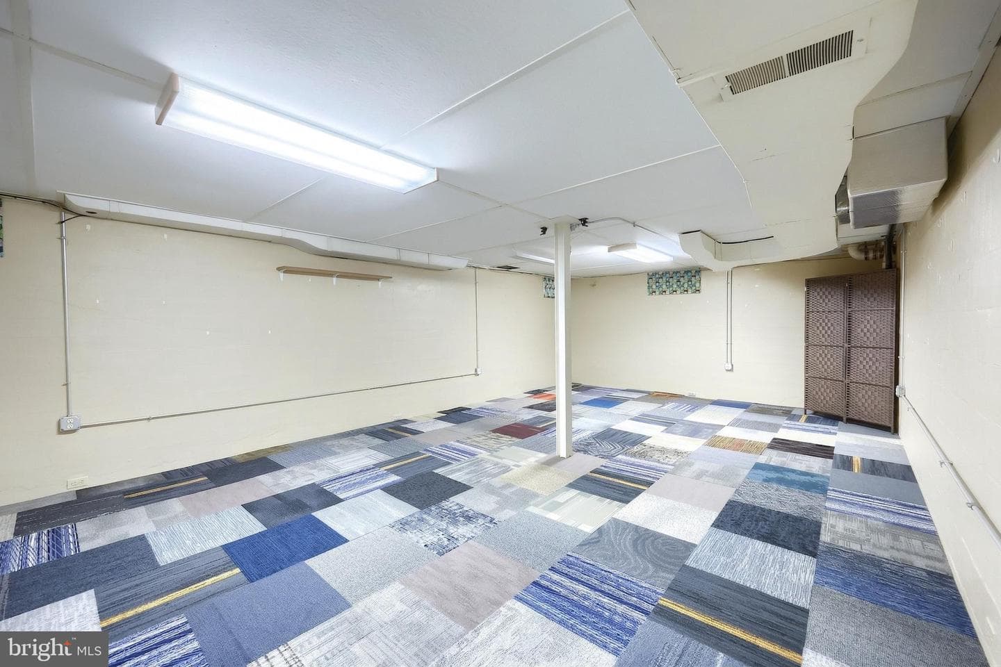 501 Hartman Avenue photo 44