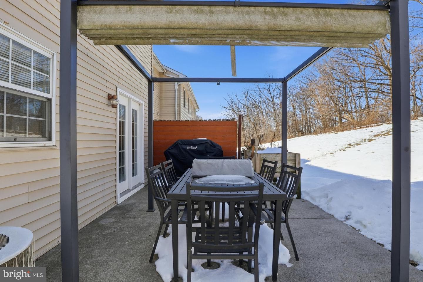 2280 North Point photo 23