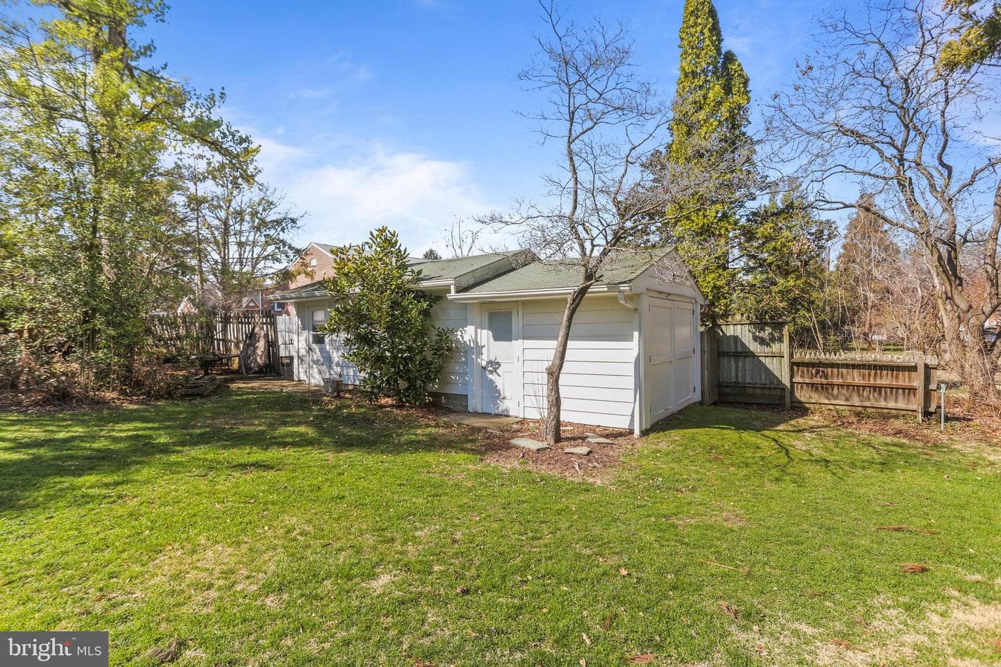 228 Clearview Road photo 82