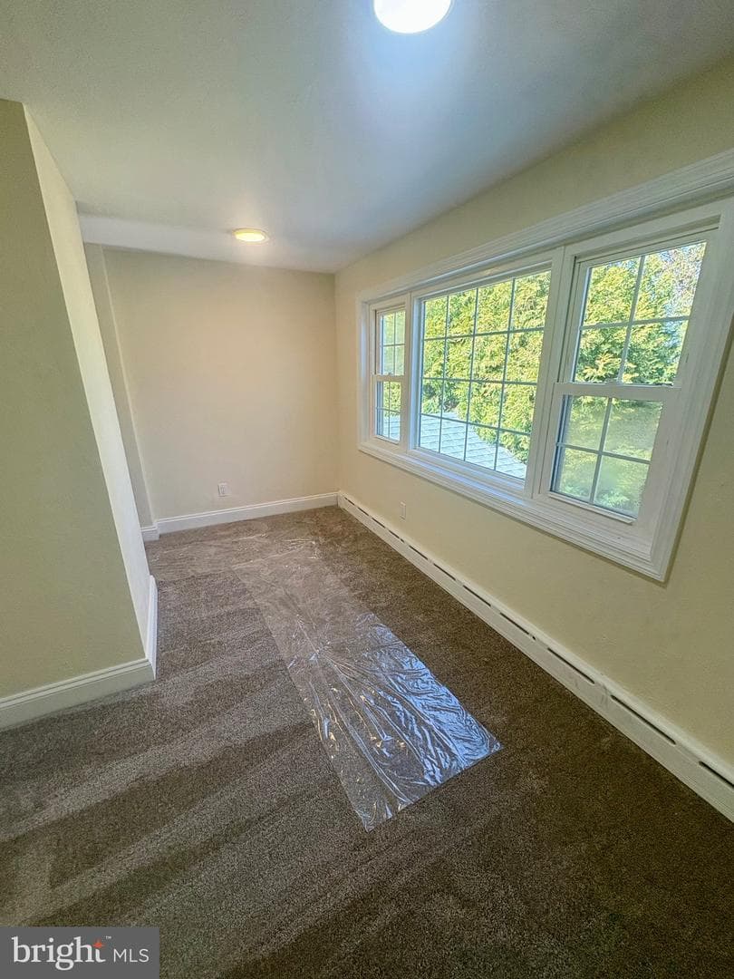 405 Hillcrest Road photo 5