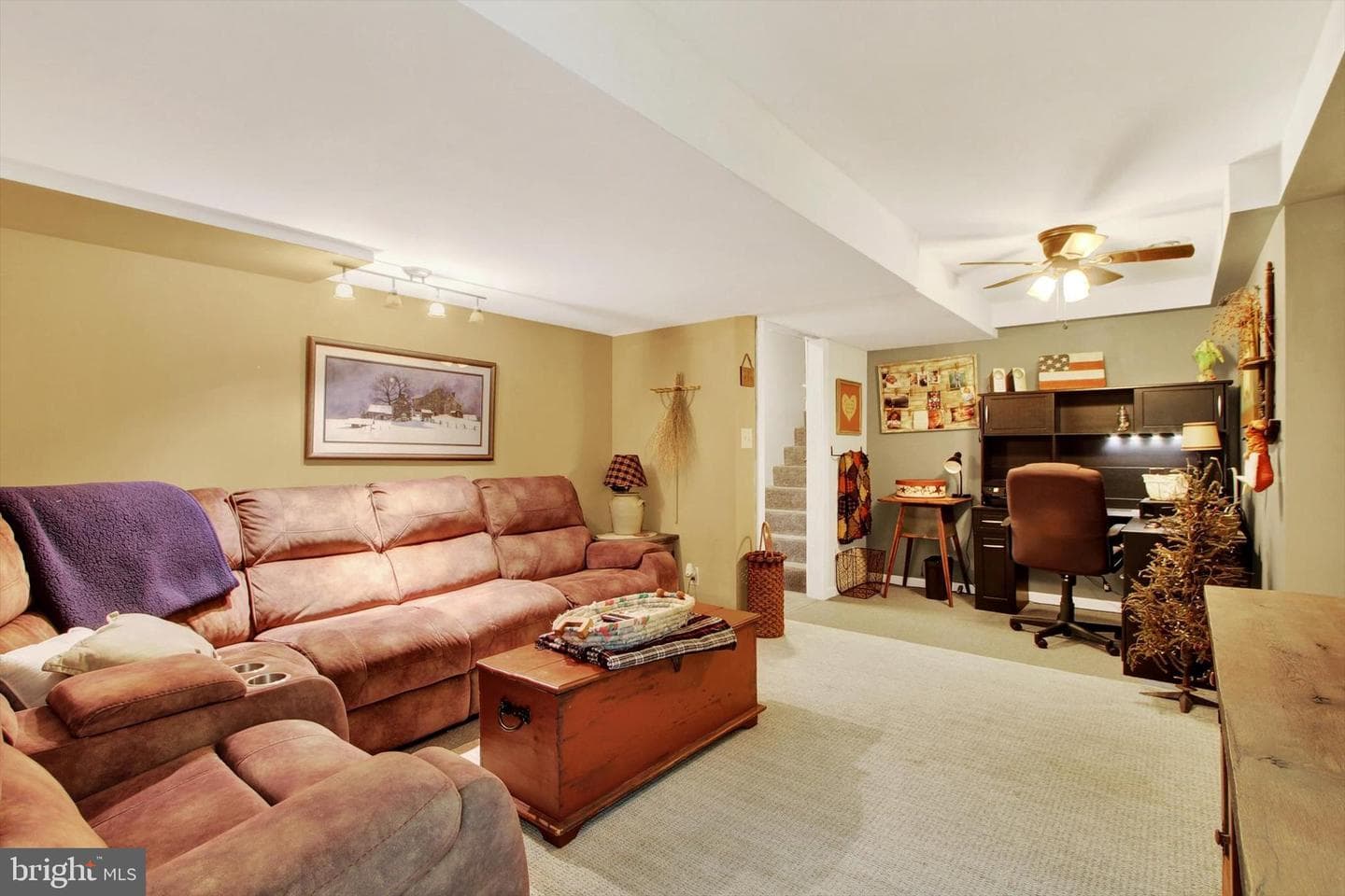 245 Kennedy Court photo 29