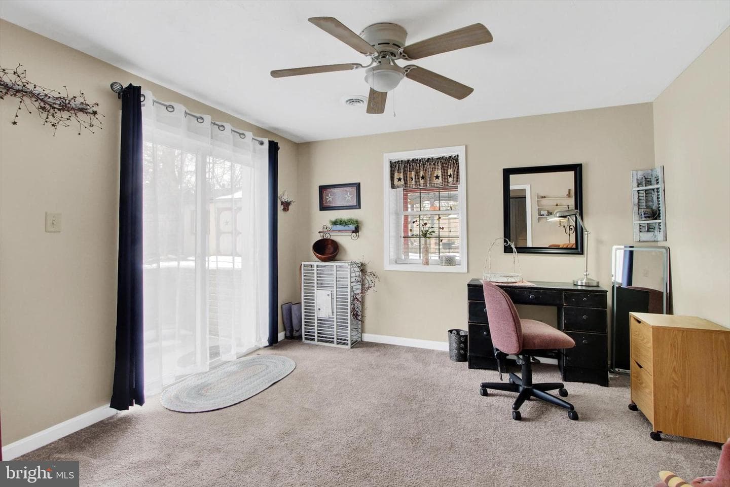 245 Kennedy Court photo 37