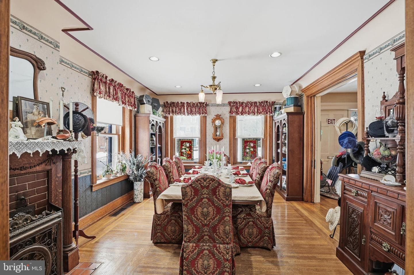 252 Frederick Street photo 3