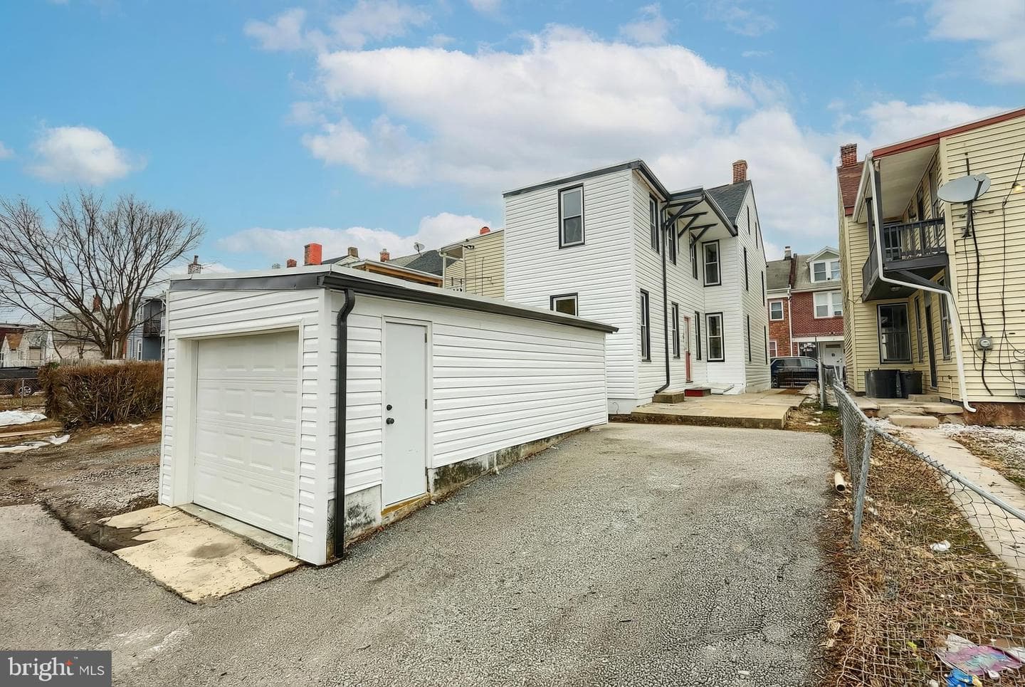 204 Park Place photo 6