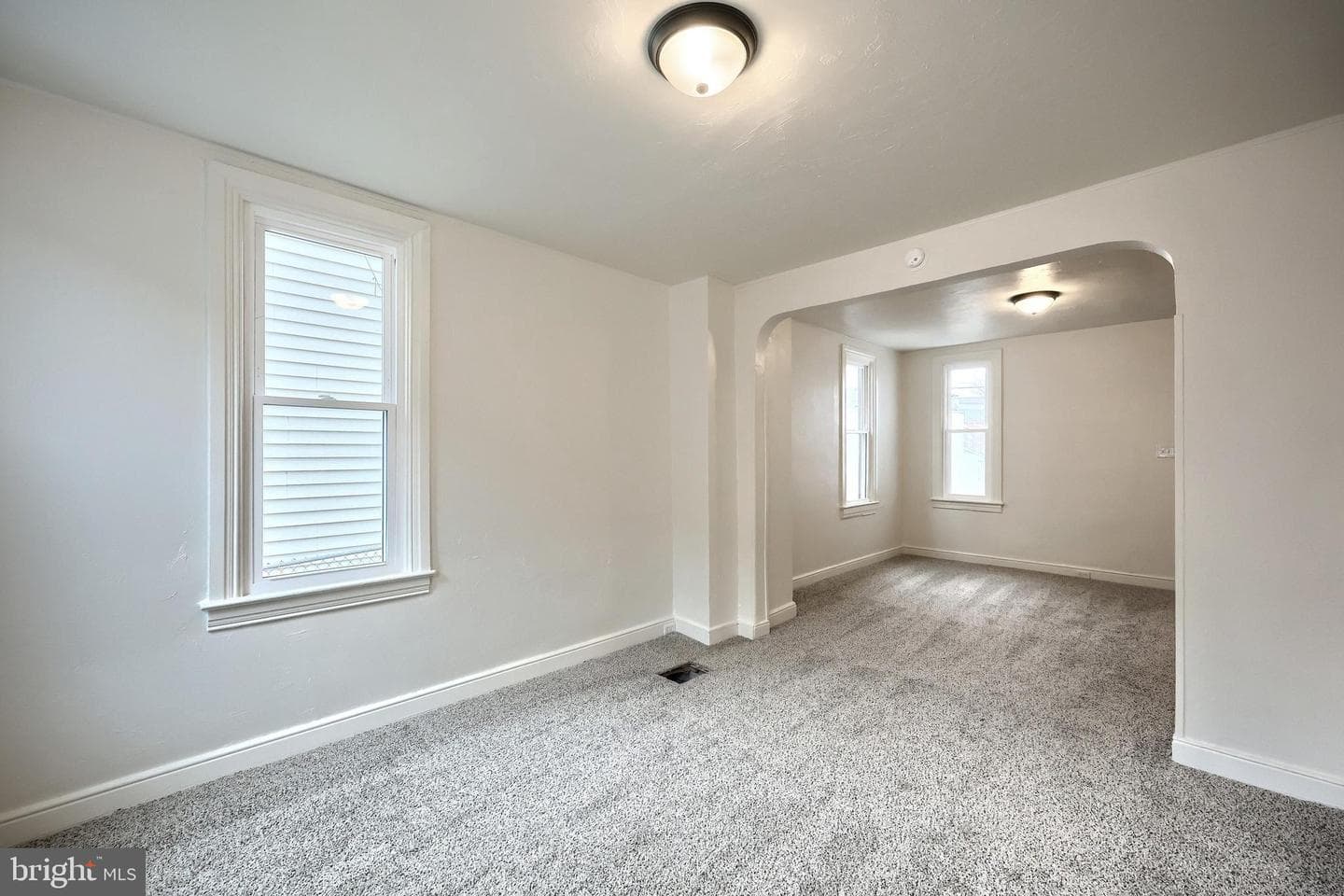 204 Park Place photo 8