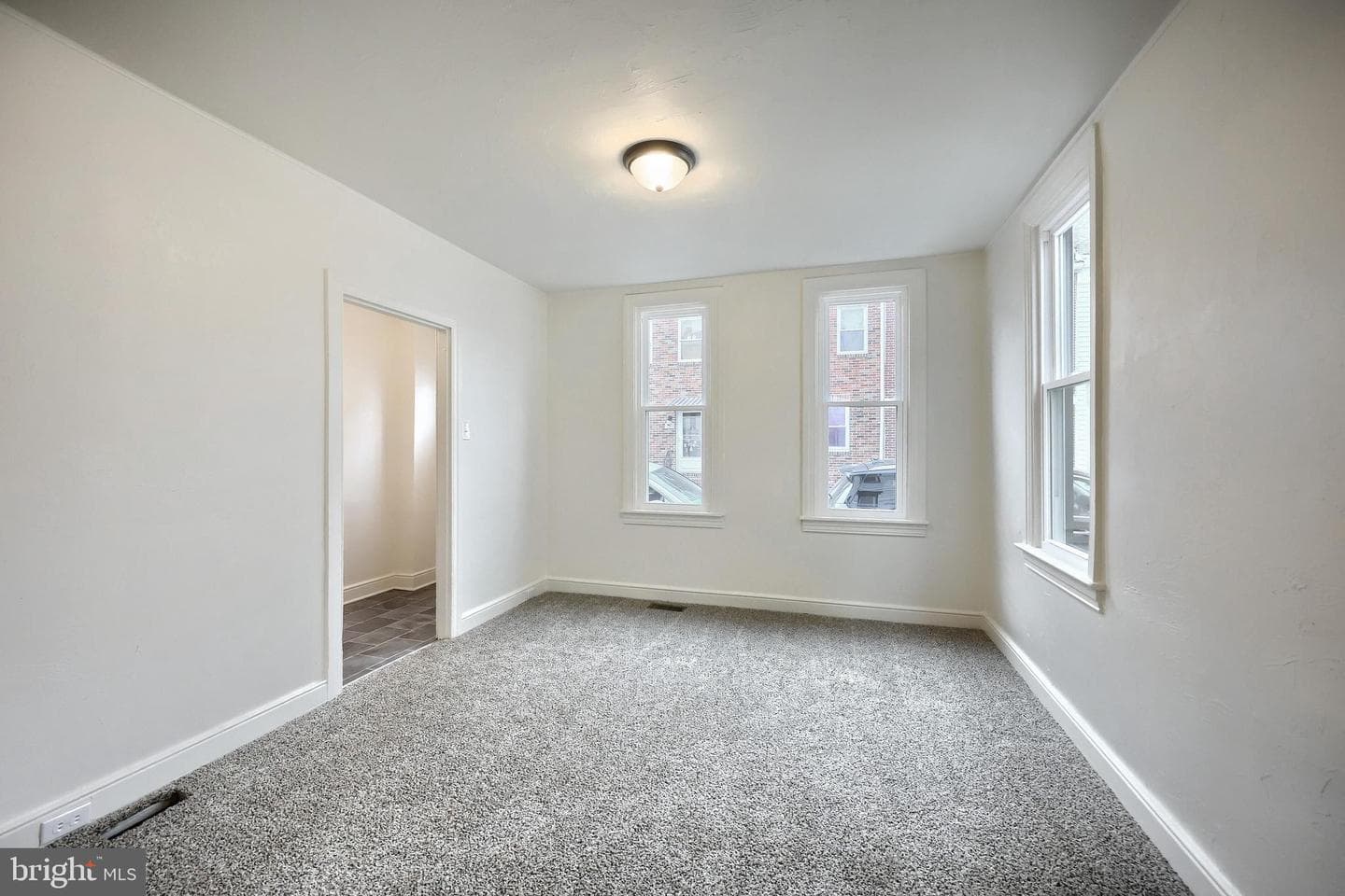 204 Park Place photo 9
