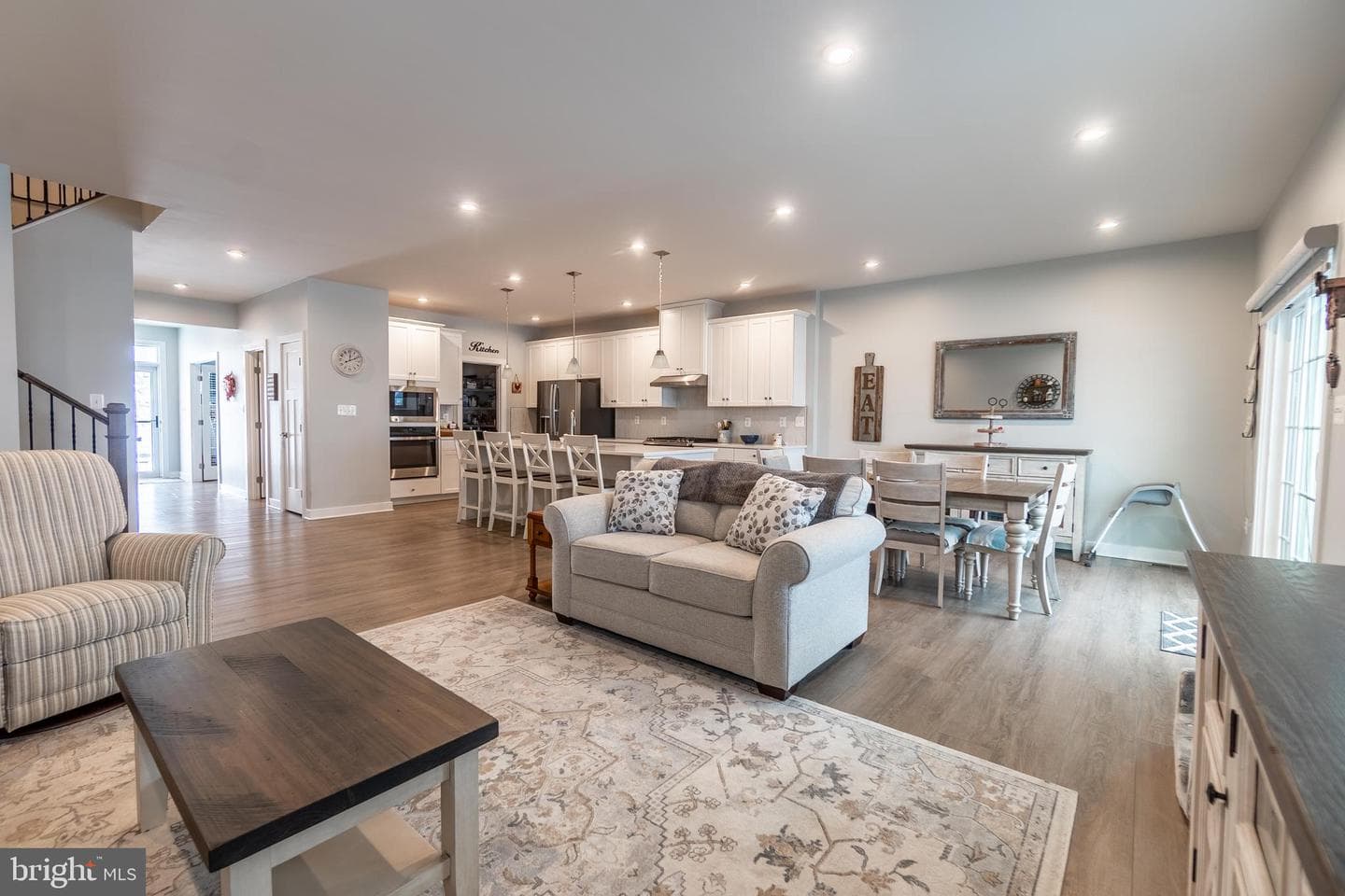 22 Winifred Drive photo 6