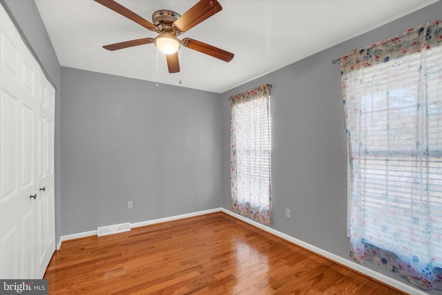 480 Hollow Road photo 4