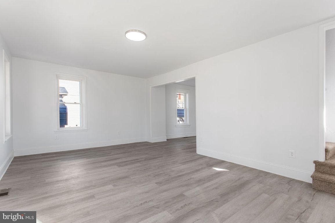 3 Sprenkle Avenue photo 4