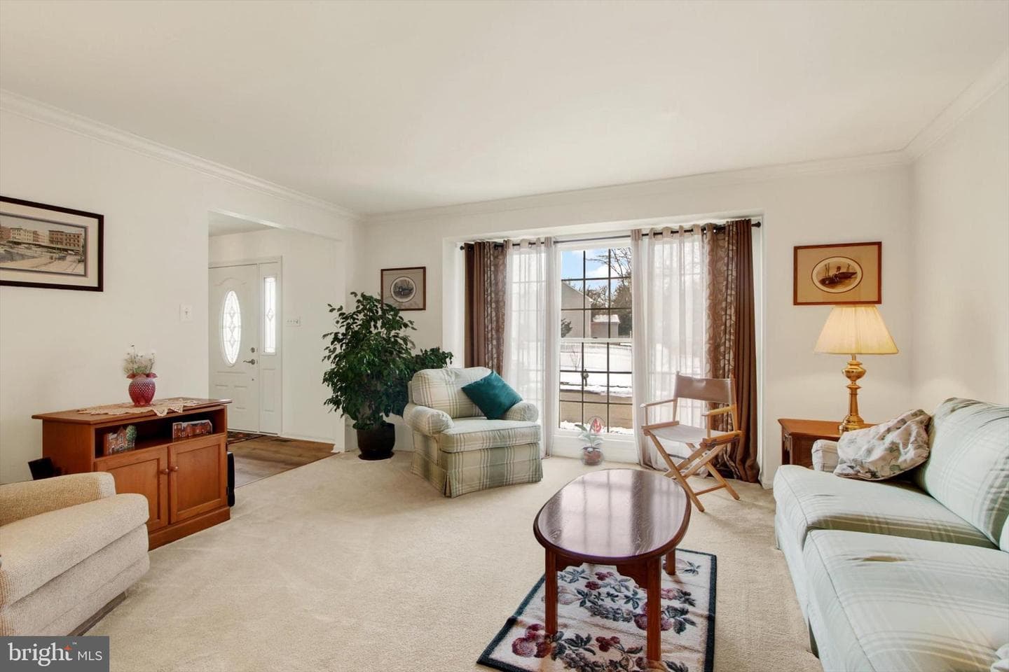 344 Foxleigh Drive photo 3