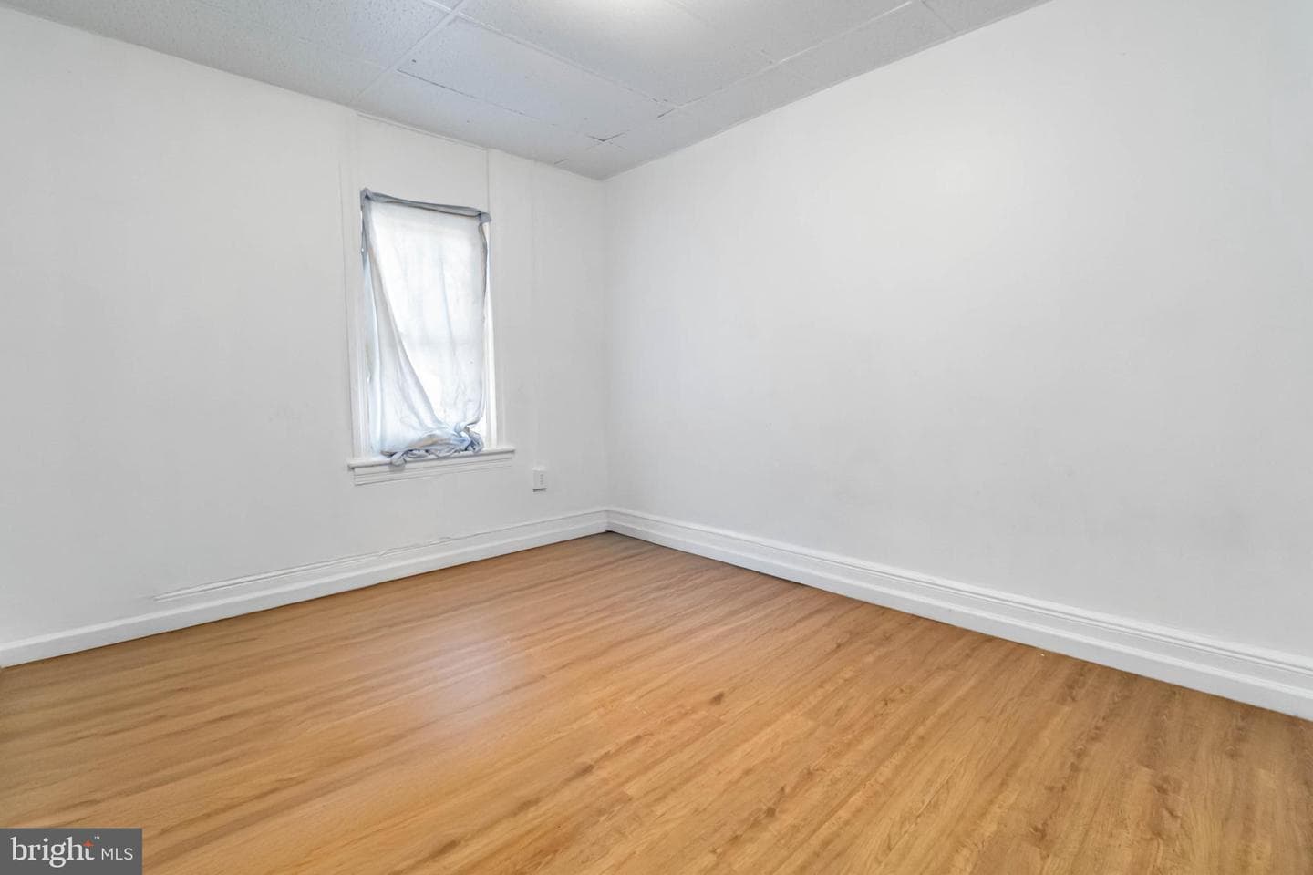 414 S Pershing Ave photo 12