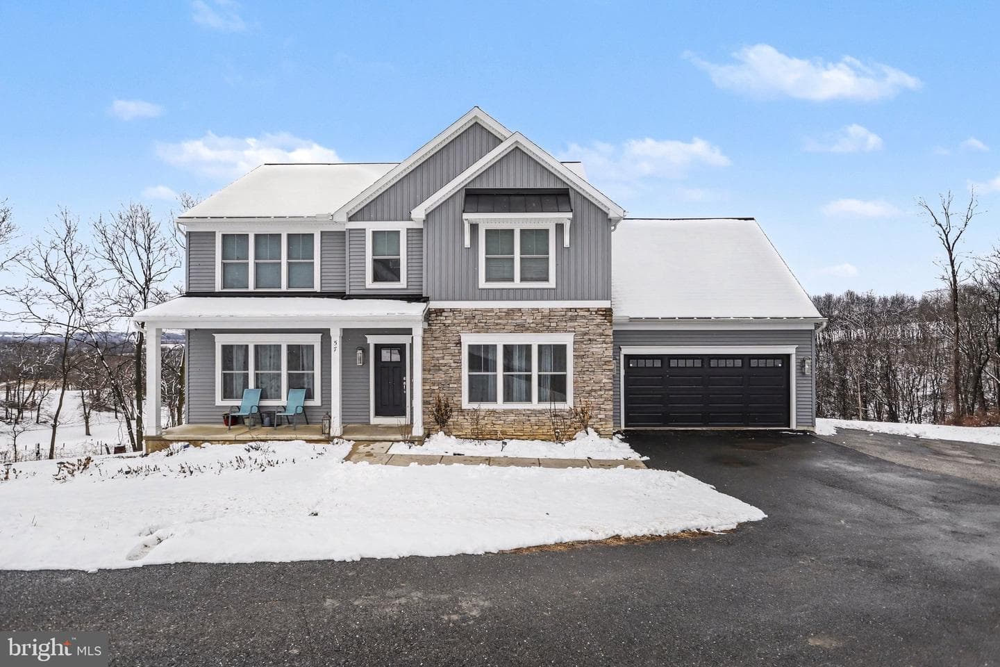 57 Chateau Circle photo 2