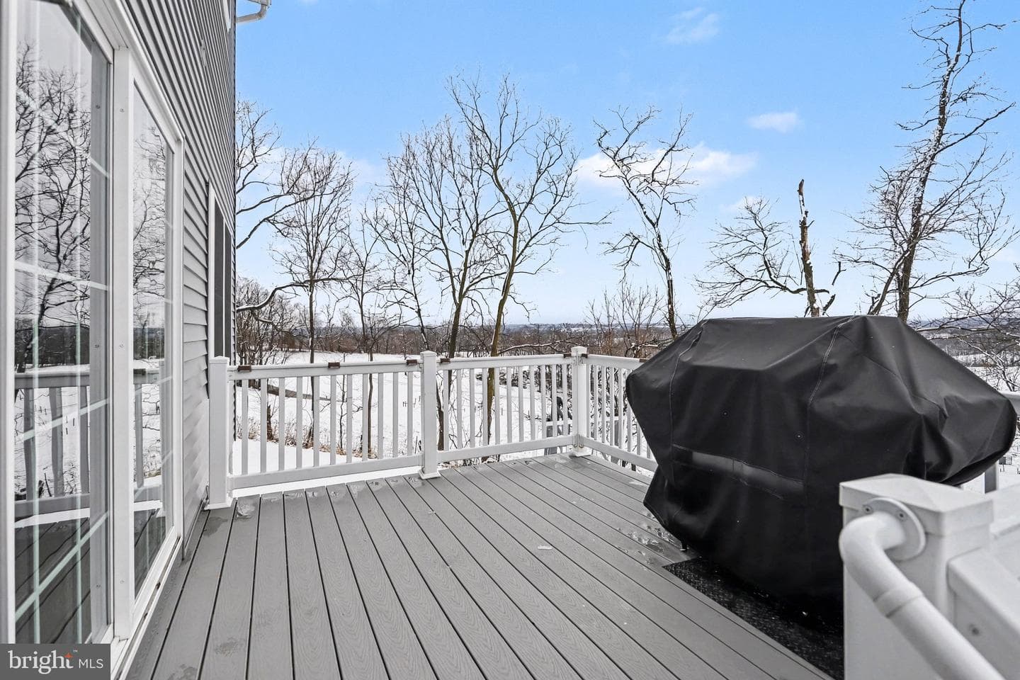57 Chateau Circle photo 24