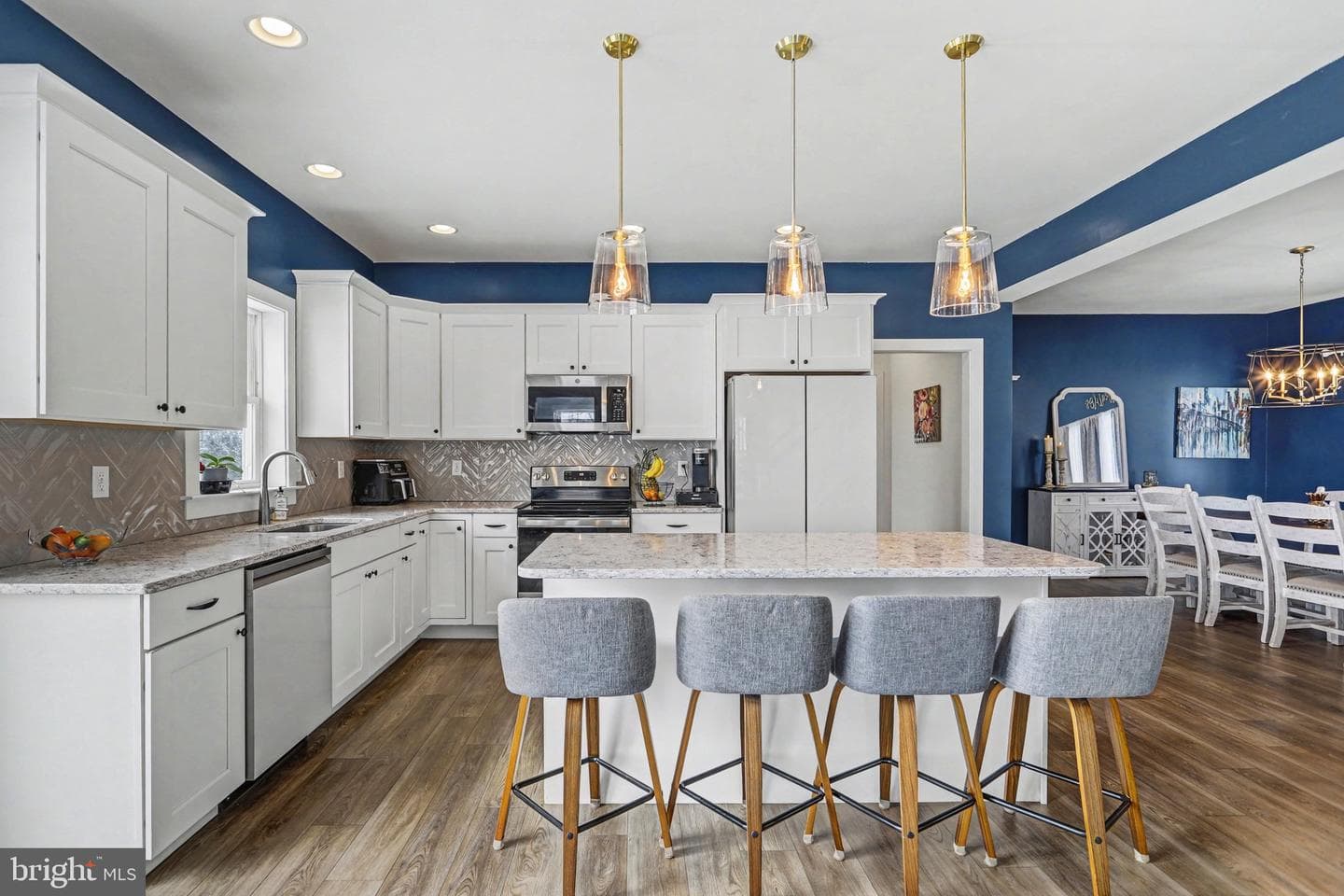 57 Chateau Circle photo 4