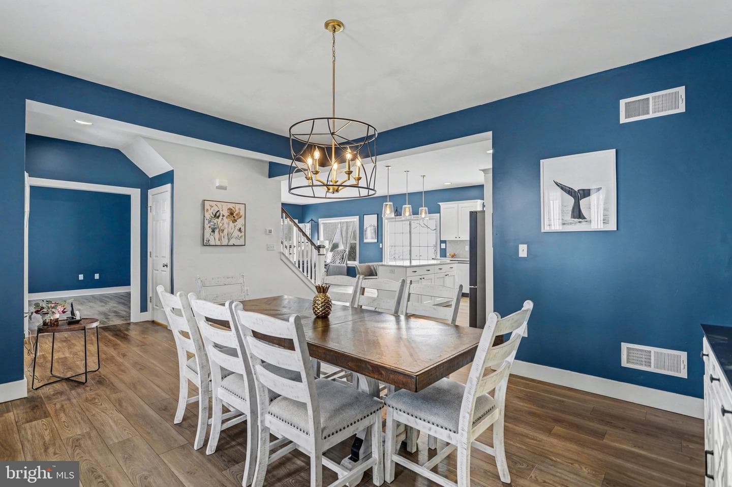 57 Chateau Circle photo 9