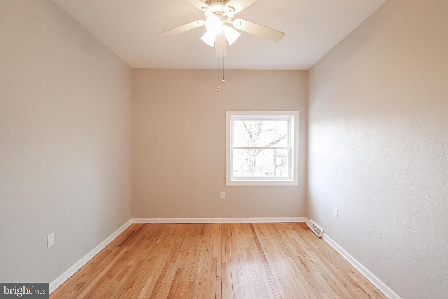 134 S Newberry Street photo 21