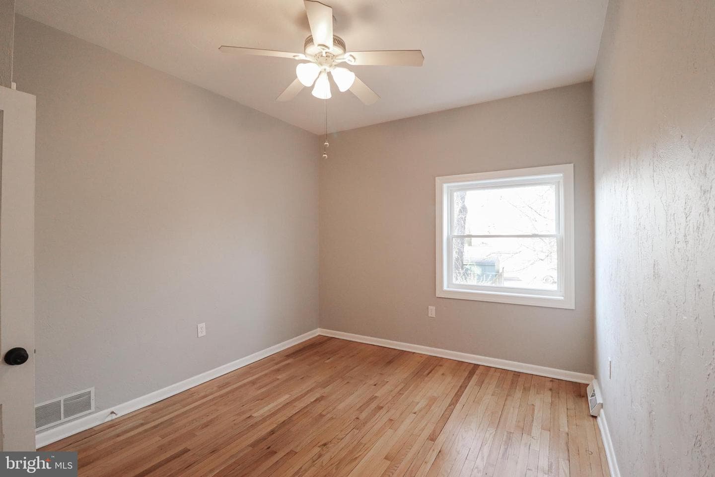 134 S Newberry Street photo 22