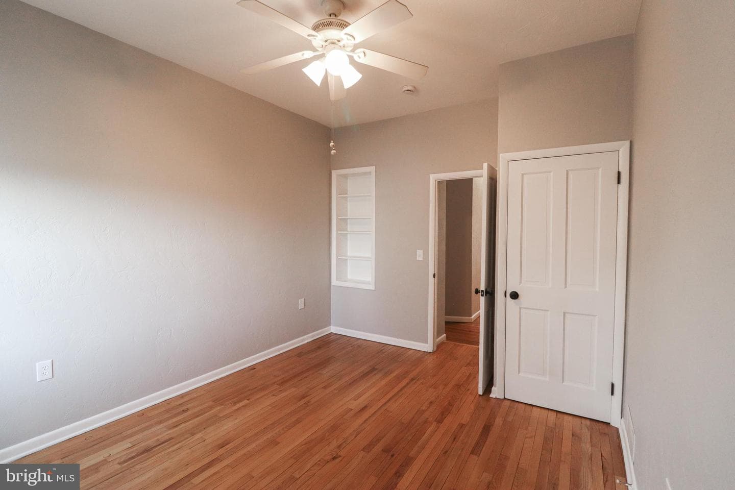 134 S Newberry Street photo 23