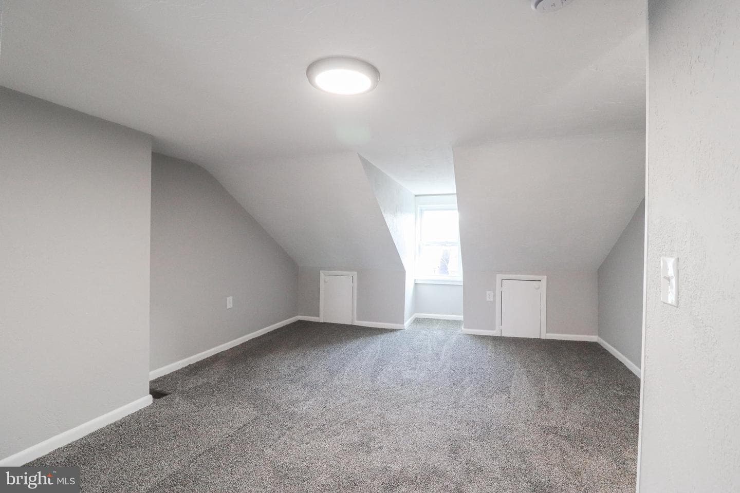 134 S Newberry Street photo 26