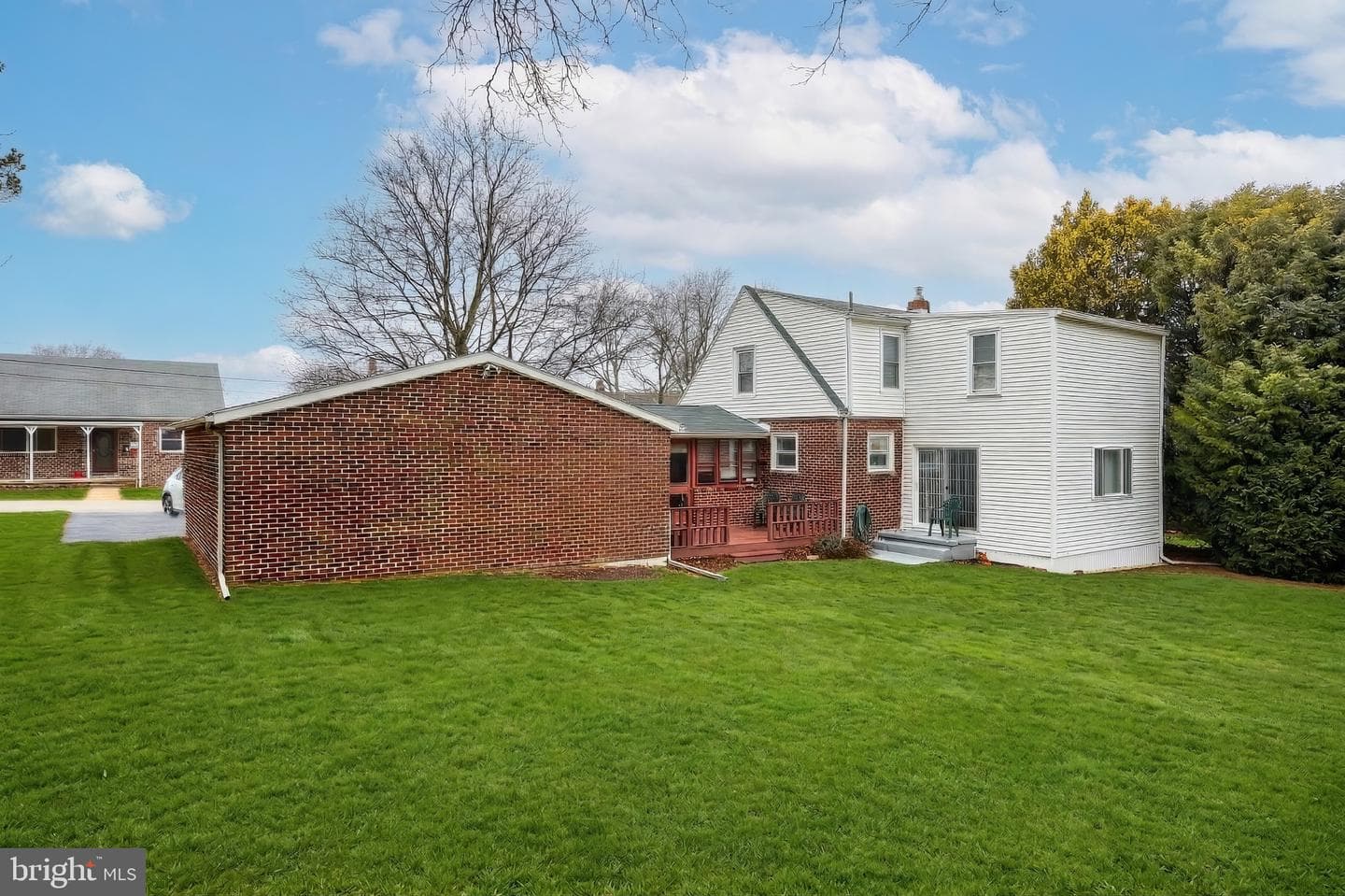 141 Evergreen Lane photo 10