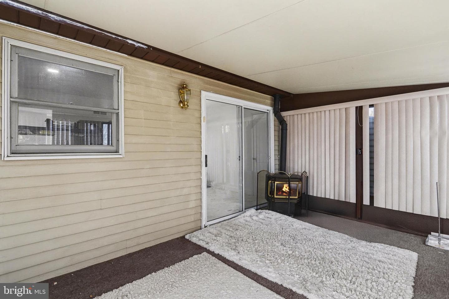 48 Colonial Drive photo 25