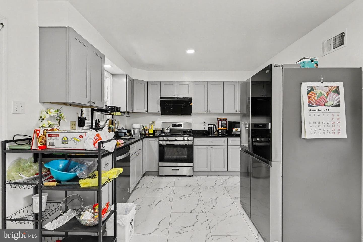48 Colonial Drive photo 9