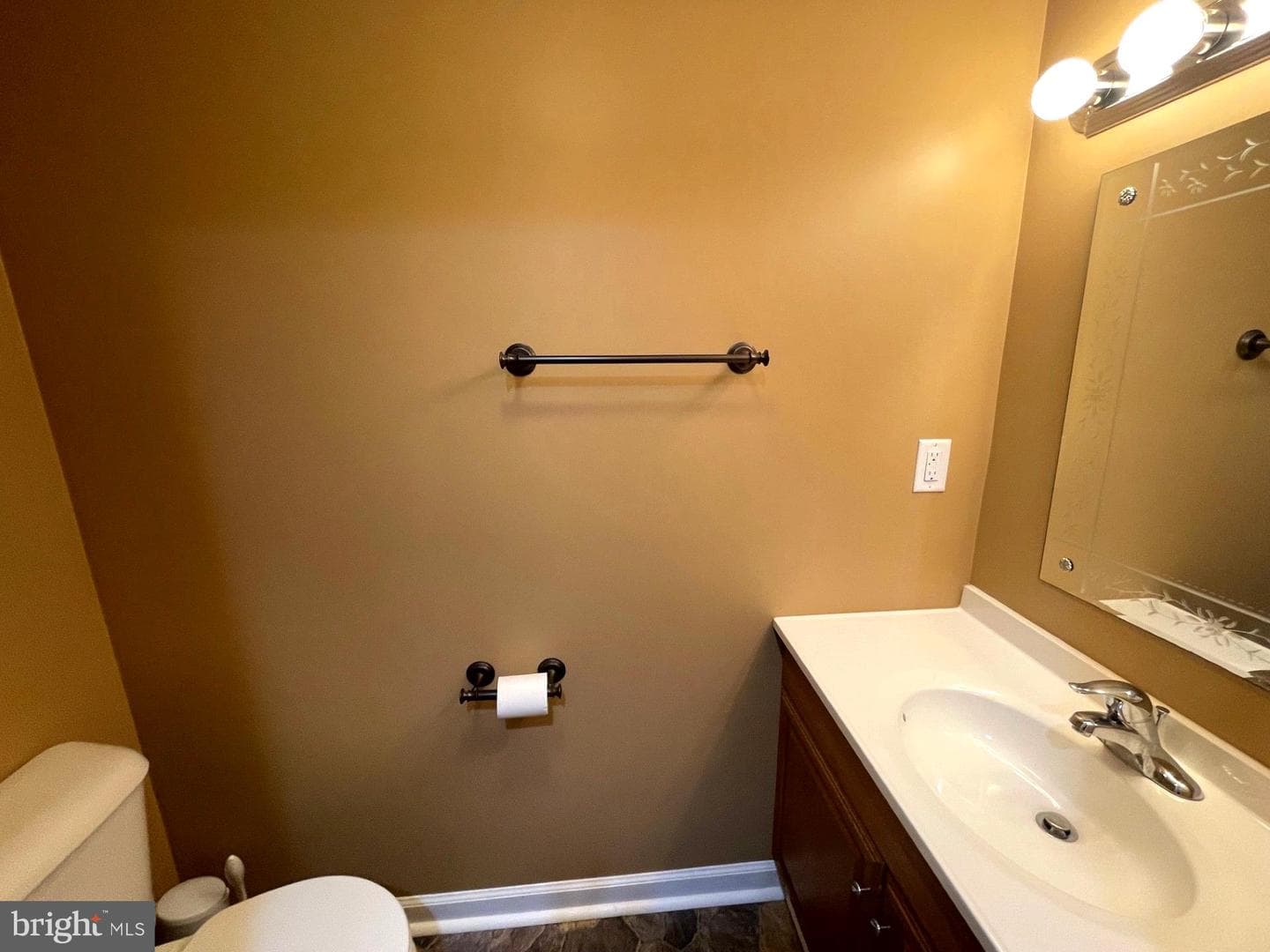 190 Biglar Court photo 38