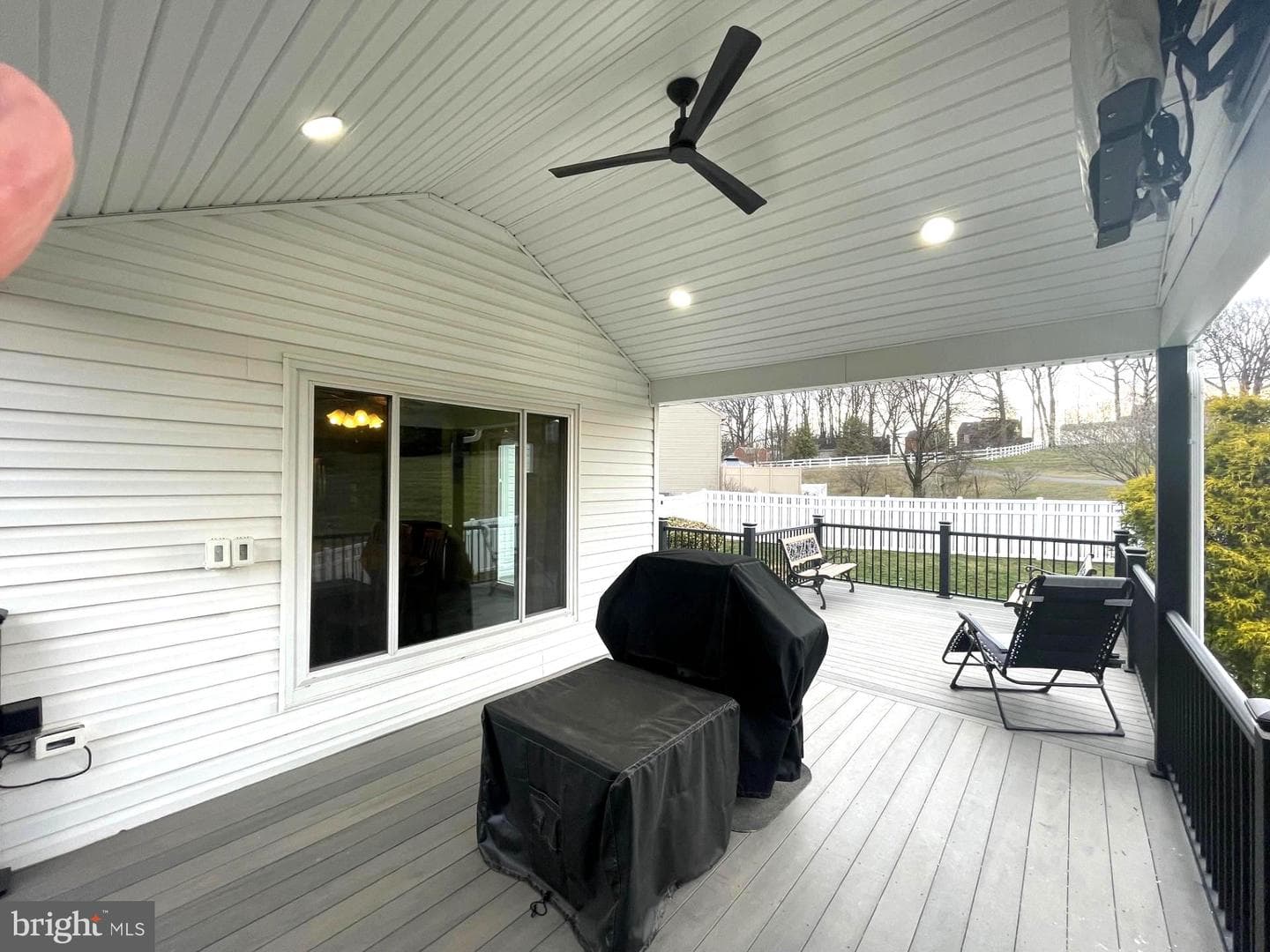 190 Biglar Court photo 43