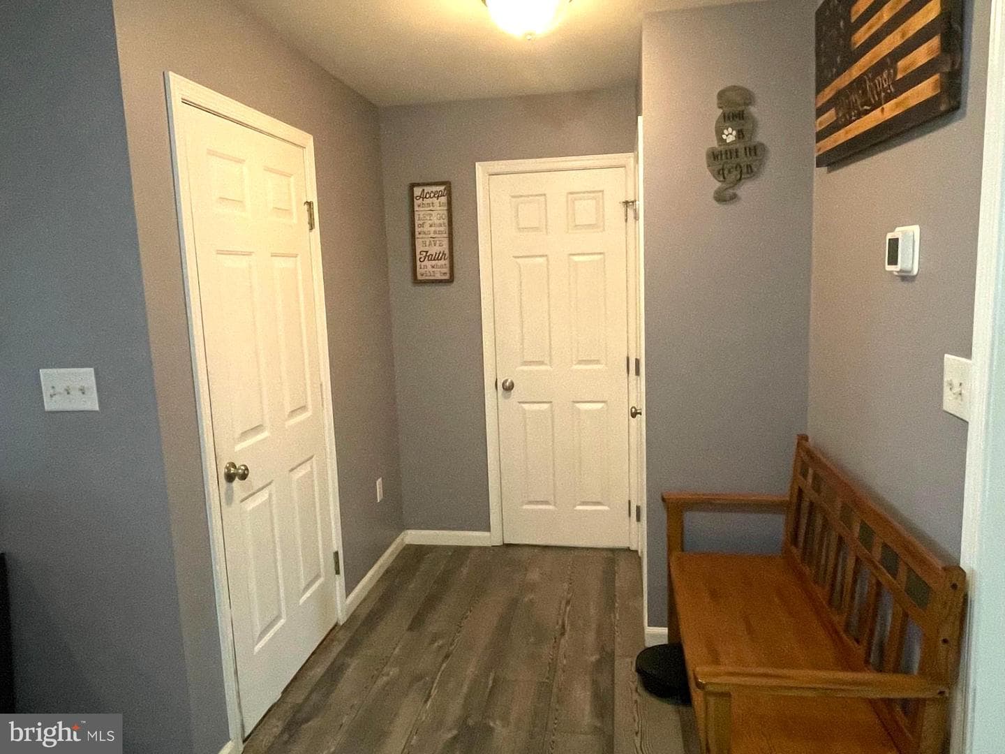 190 Biglar Court photo 9