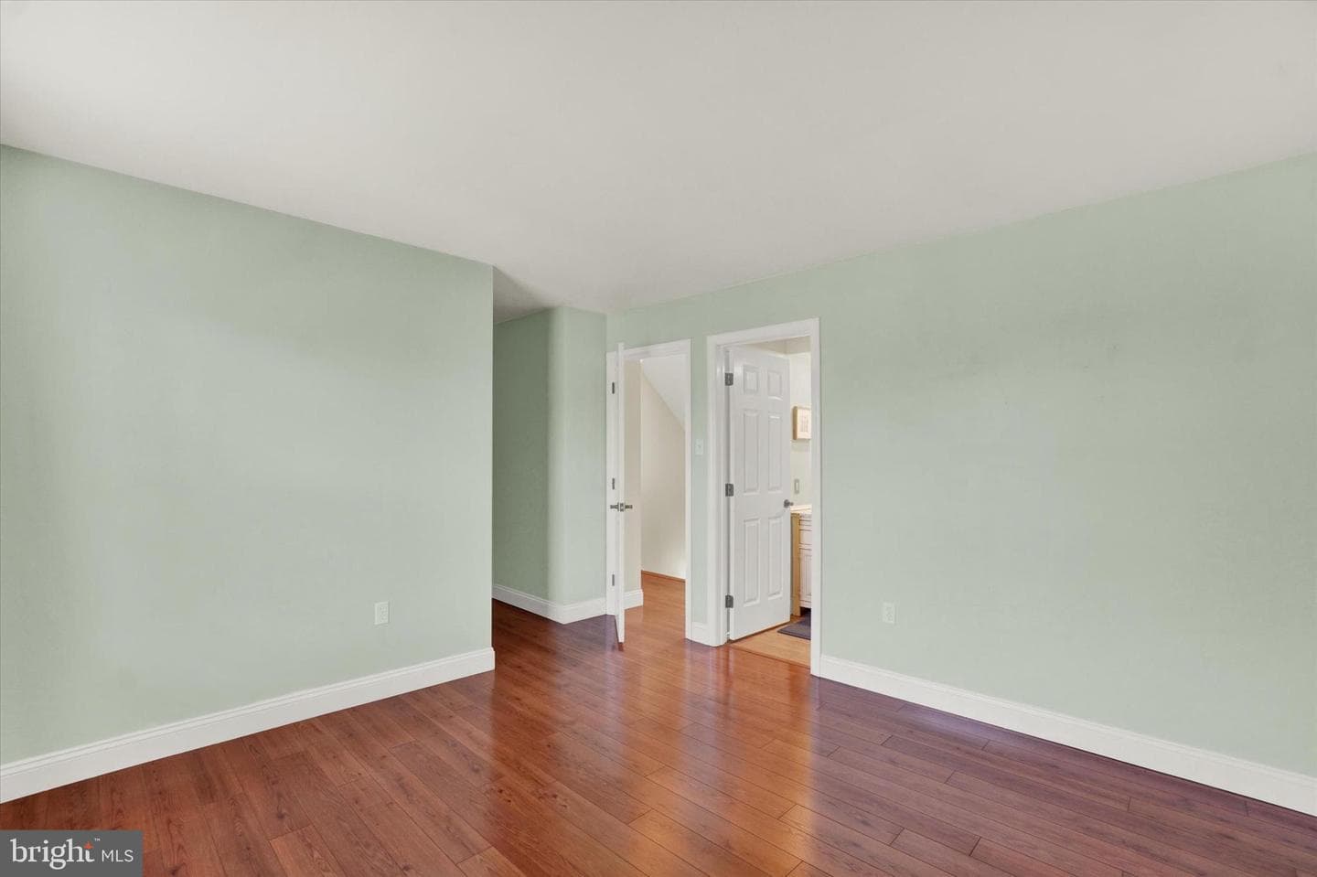2859 Woodmont Drive photo 14