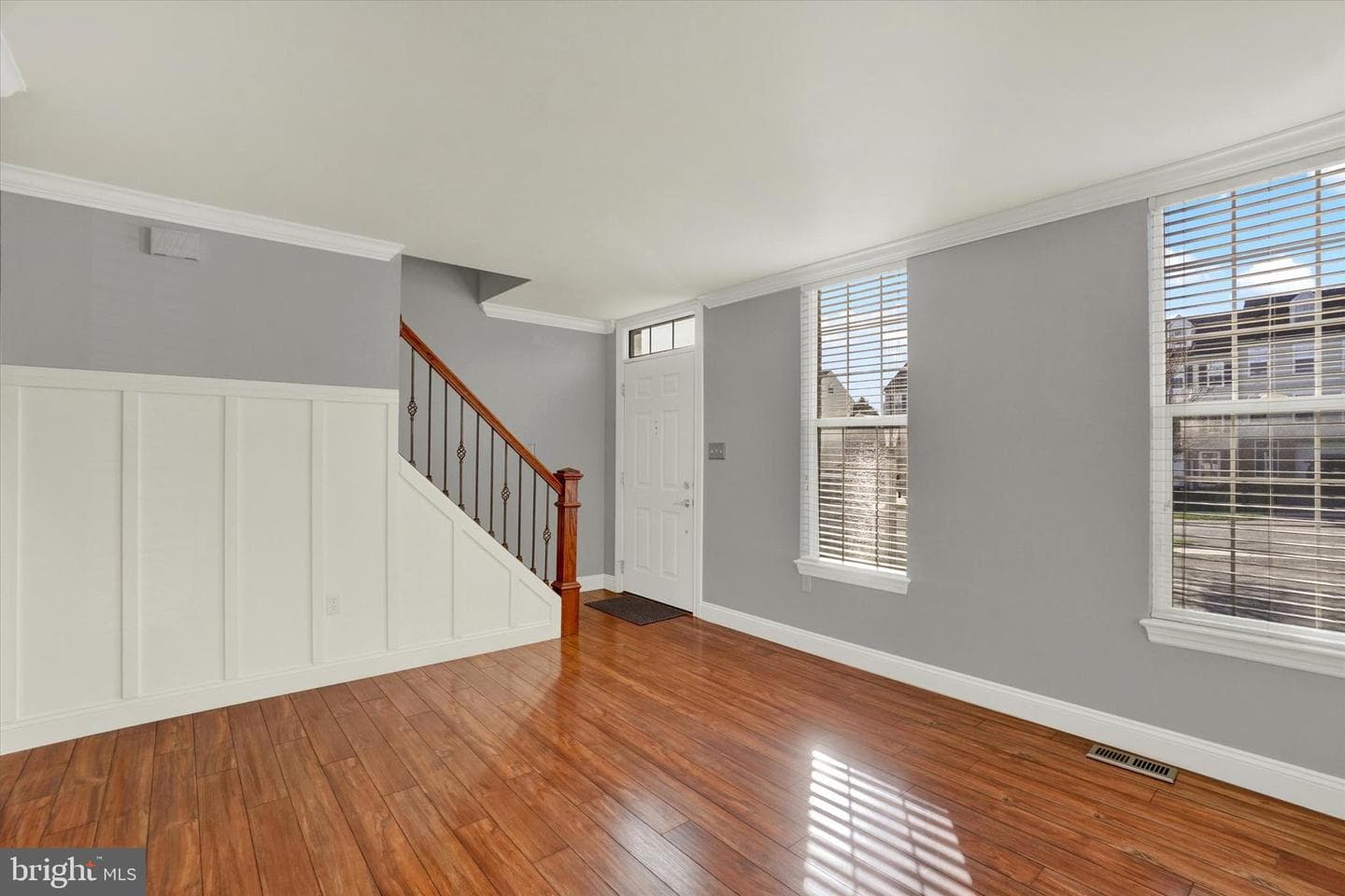 2859 Woodmont Drive photo 4