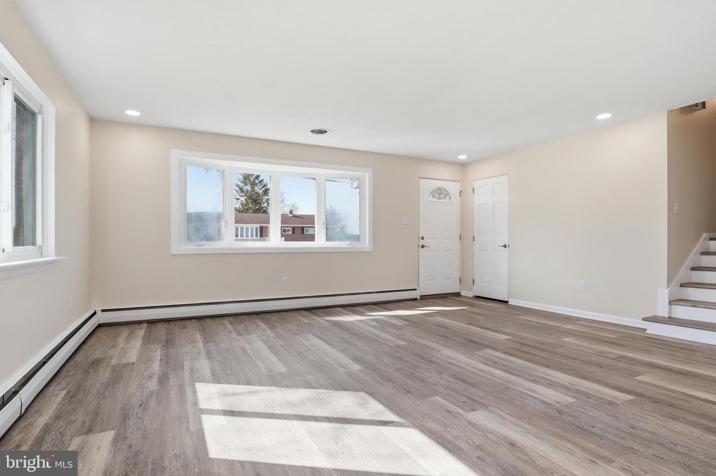 2893 Sunset Drive photo 11