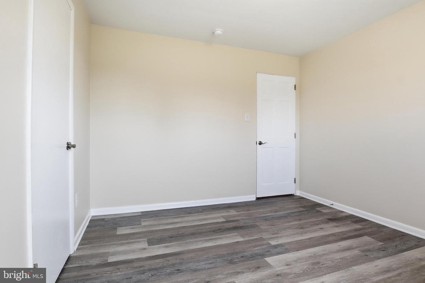 2893 Sunset Drive photo 23