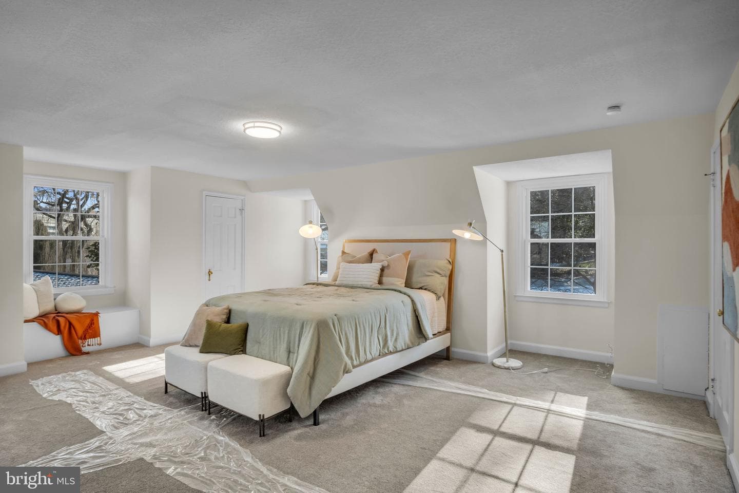 1059 Hillside Drive photo 32