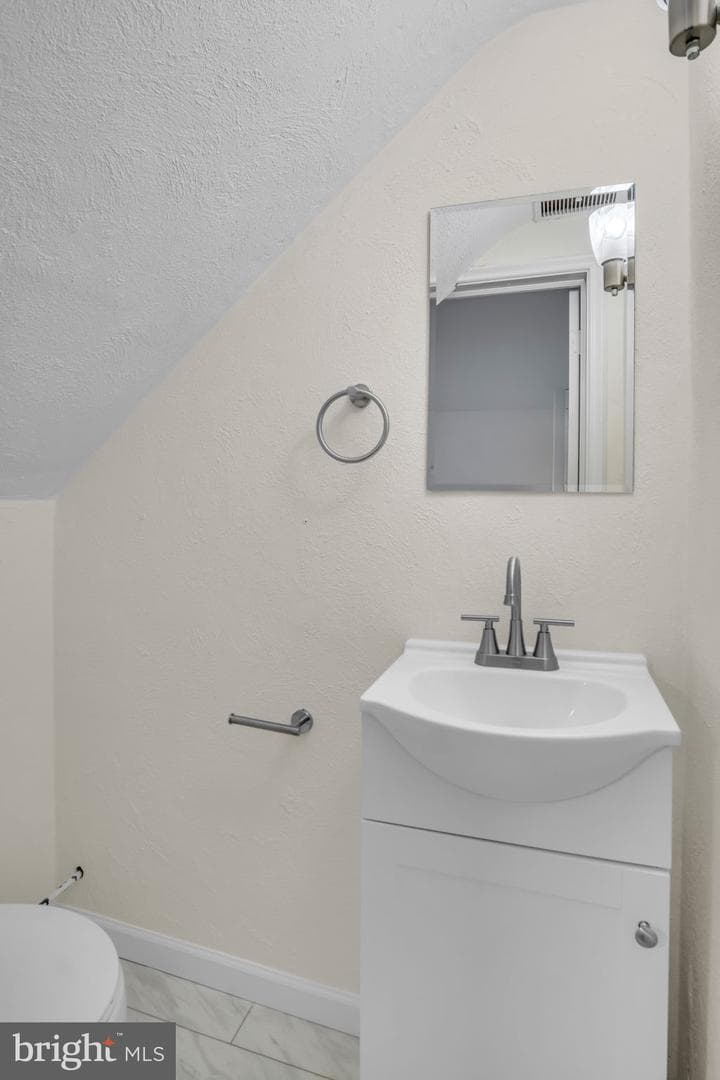 1059 Hillside Drive photo 37