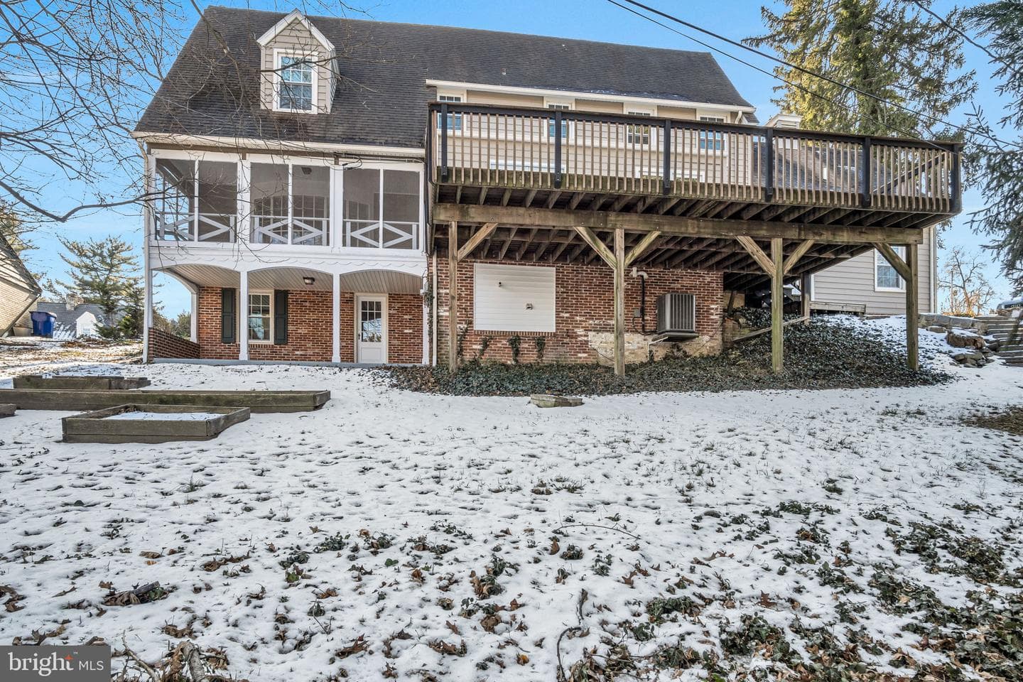 1059 Hillside Drive photo 42