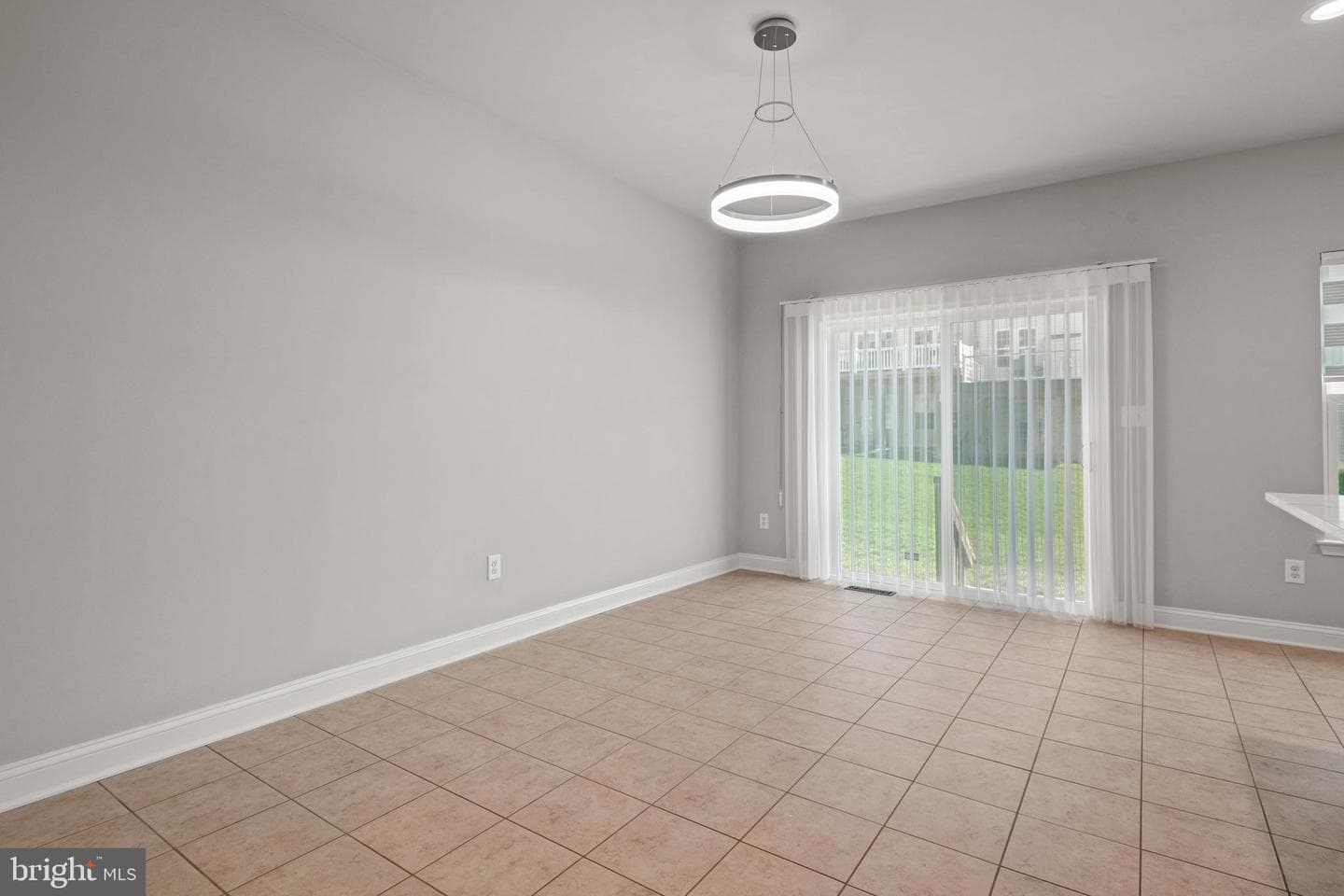 1272 Elderslie Lane #92 photo 12