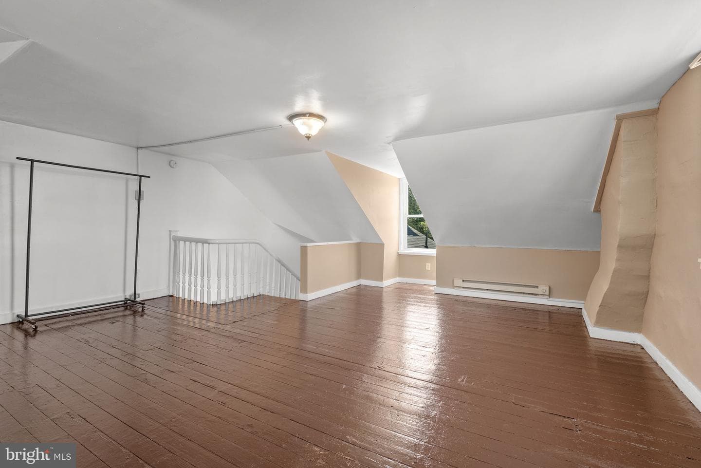 126 N Queen Street photo 24