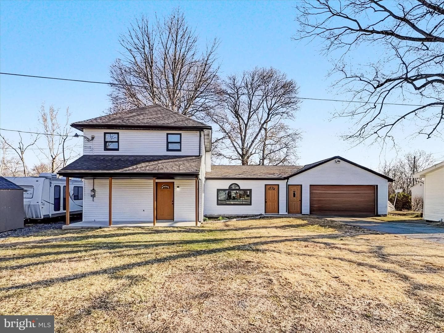 303 York Road photo 2
